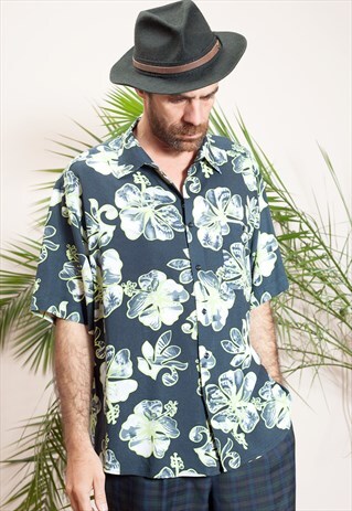 HAWIIAN STYLE, MENS SHIRT FROM THE 90S