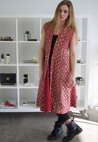 PRINTED GILET IN RED