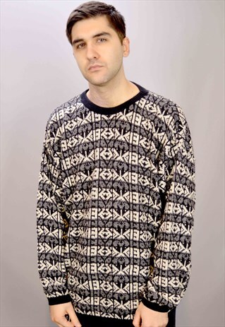PATTERNED VINTAGE SWEATER