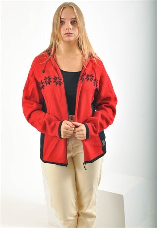 VINTAGE KNITWEAR HOODIE IN RED