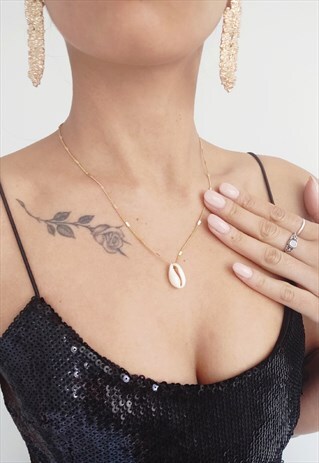 COWRIE SHELL GOLD NECKLACE