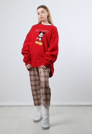 DISNEY RED XL EMBROIDERED SWEATSHIRT