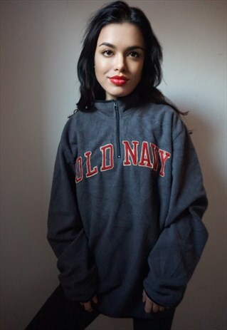 VINTAGE NAVY FLEECE TOP