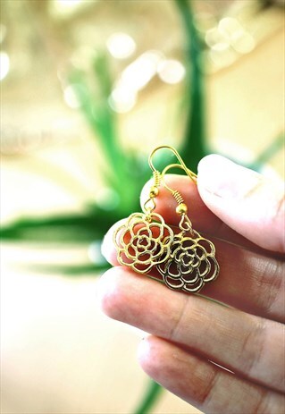 FILIGREE FLOWER EARRINGS