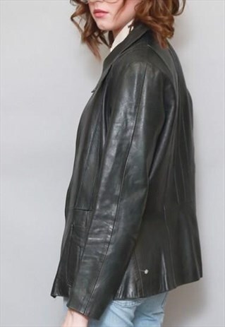 VINTAGE 1970'S SOFT BLACK DARTED LEATHER JACKET