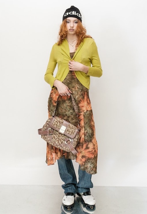 garment image