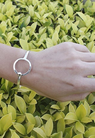 SILVER SIMPLE CIRCLE BRACELET
