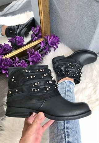 BLACK WRAP STUDDED ANKLE BOOTS