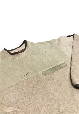 Nike 90s fleece sweatshirt . S