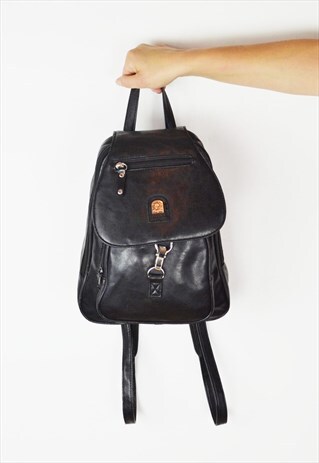 BLACK FAUX LEATHER BACKPACK BAG