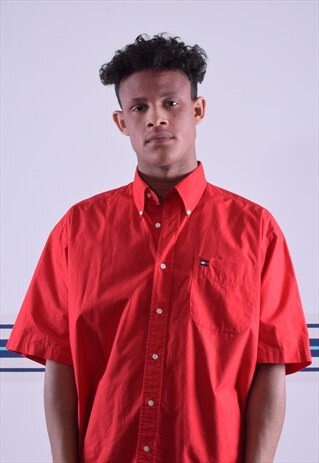 RED TOMMY HILFIGER SHORT SLEEVED SHIRT