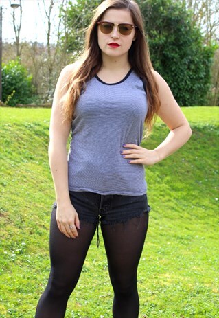 VINTAGE 90S STRINGER VEST - SMALL - RETRO - FESTIVAL HOLIDAY