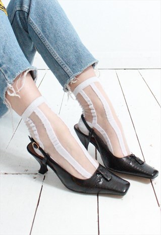 VINTAGE Y2K BLACK LEATHER SQUARE TOE HEELS
