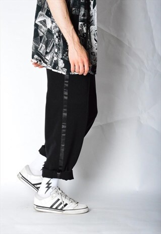 VINTAGE 80S BLACK MINIMALIST PANTS