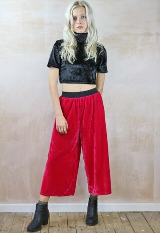 VIOLET PINK VELVET CROP TROUSERS