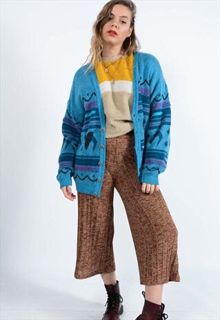 VINTAGE PATTERNED CARDIGAN IN BLUE WITH GRUNGE PATTERN