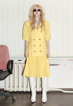 Vintage Y2K summer party co-ordinates in lemon yellow