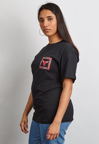 VINTAGE 90'S SALEM CHICAGO BULLS BLACK T-SHIRT