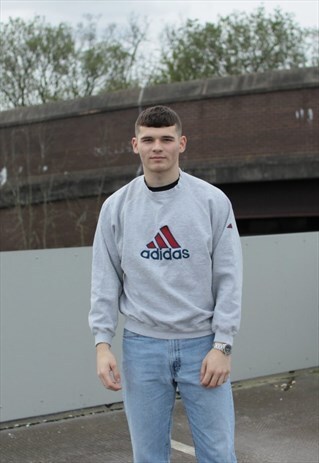 RARE VINTAGE ADIDAS SWEATSHIRT