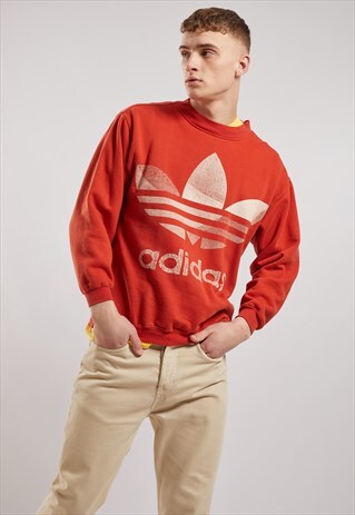 VINTAGE ADIDAS SWEATSHIRT