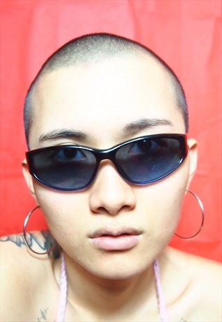 VINTAGE BLACK FRAME BLUE TINT LENS SUNGLASSES