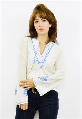 VINTAGE 70S CREAM CHEESECLOTH EMBROIDERED SMOCK TOP