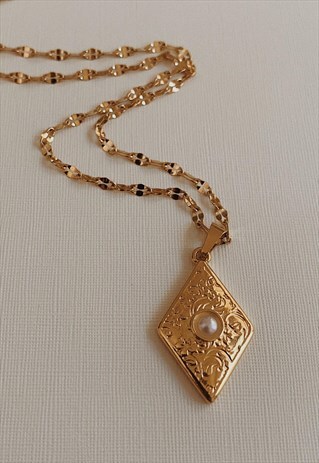 TALISE NECKLACE