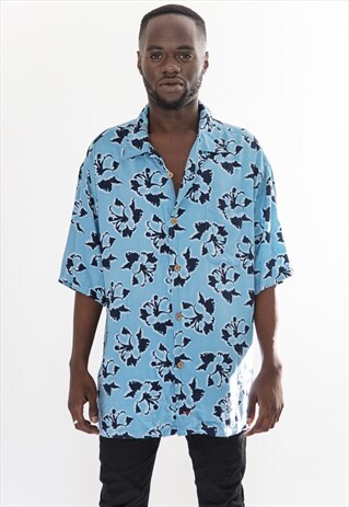VINTAGE BLUE AND BLACK HAWAIIAN DAD SHIRT