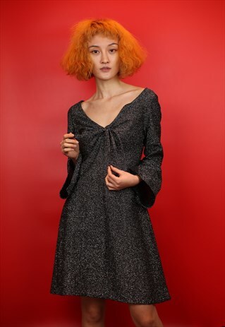 VINTAGE 1990S SILVER AND BLACK LONG SLEEVED DRESS
