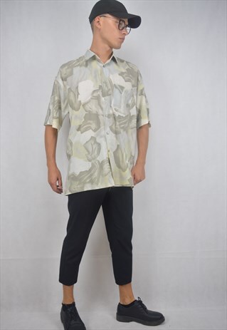 VINTAGE GRAPHIC SHORT SLEEVE SHIRT
