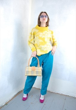 Vintage 90's knitted baggy warm abstract cool jumper yellow 
