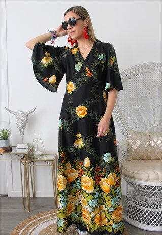 VINTAGE DRESS