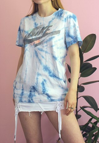 BLUE TIE DYED VINTAGE NIKE TEE