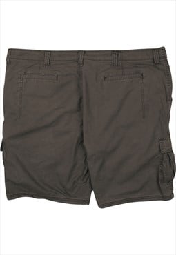 Vintage Wrangler Shorts  Details:  Cargo Pockets Colour: Gre