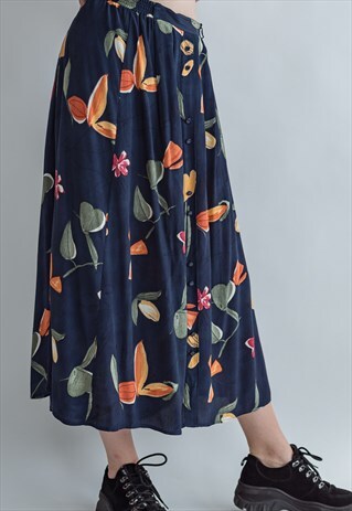 VINTAGE 80S BUTTON UP FRONT SKIRT WITH PATTERN
