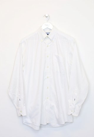 Vintage Tommy Hilfiger shirt in white. Best fits M