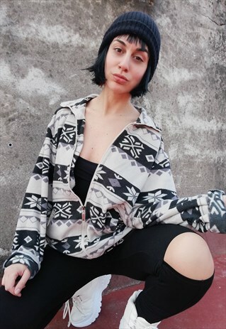 VINTAGE WINTER FLEECE.