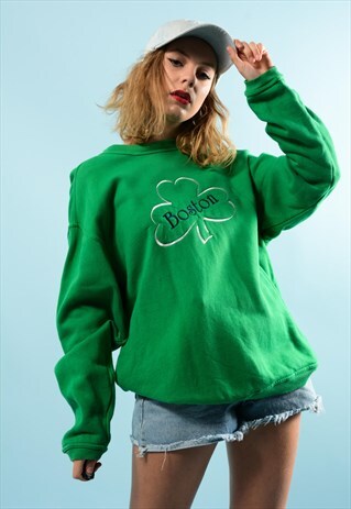 VINTAGE GREEN BOSTON USA SWEATSHIRT.