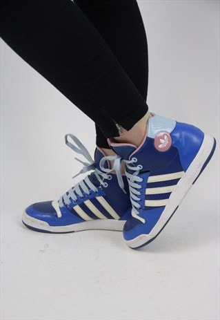 VINTAGE ADIDAS HIGH-TOP TRAINERS