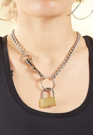 PADLOCK PENDANT WITH SILVER CHAIN NECKLACE