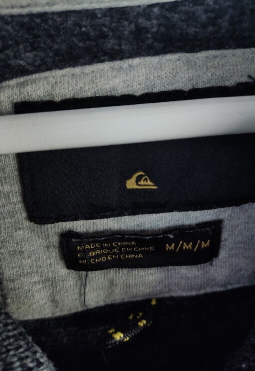 garment image