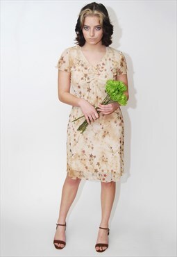 90s Summer Dress (M) beige vintage lettuce hem cap sleeve