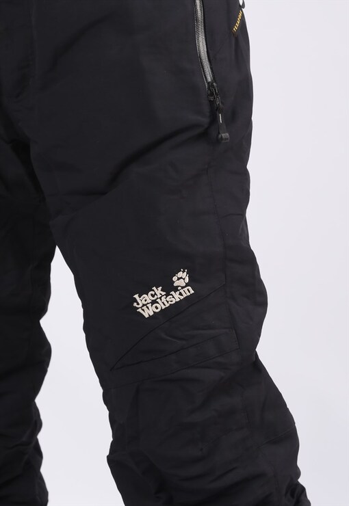 garment image