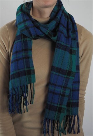 VINTAGE GREEN & BLUE TARTAN SCARF