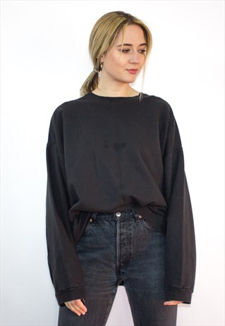 VINTAGE 90'S OVERSIZED BLACK SWEATSHIRT