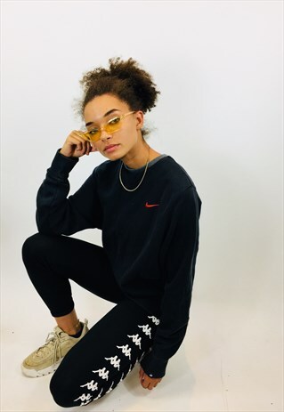 RETRO 90S NIKE SPELLOUT SWOOSH SWEATSHIRT
