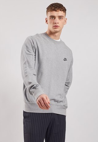 VINTAGE NIKE SWEATSHIRT