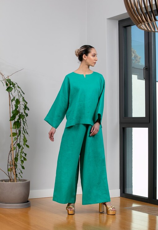 garment image