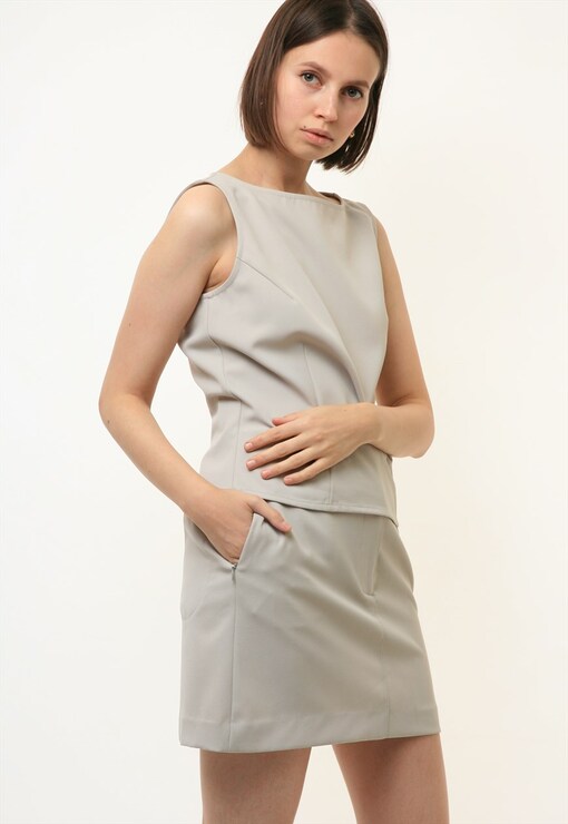 garment image