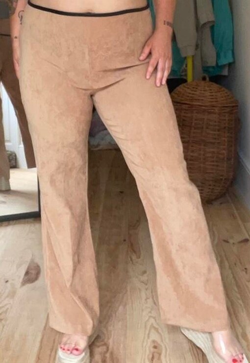 garment image